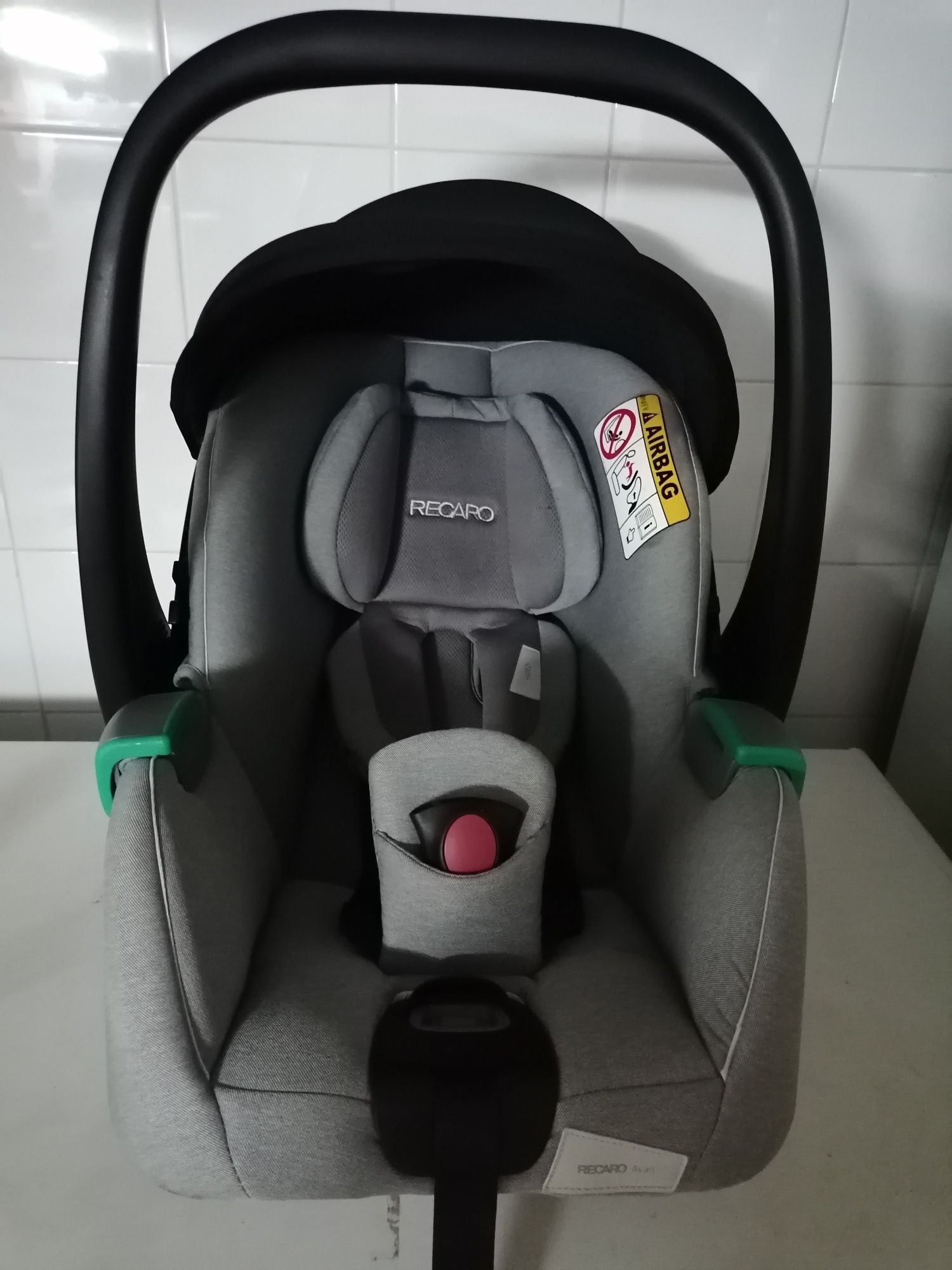 Cadeira auto / babycoque Recaro Avan + base isofix