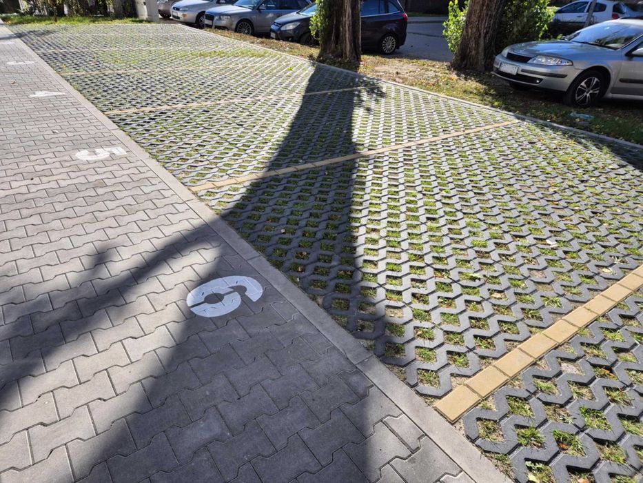 Wynajmę miejsce parkingowe - ul. Andersa