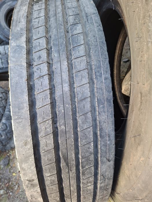 Opona 295x80x22.5 aurora uf20. 100%.