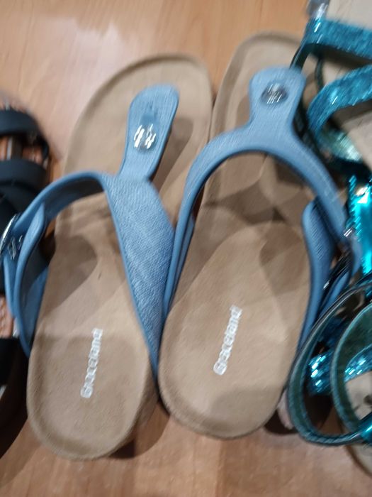 Oddaje za kawę buty damskie nowe