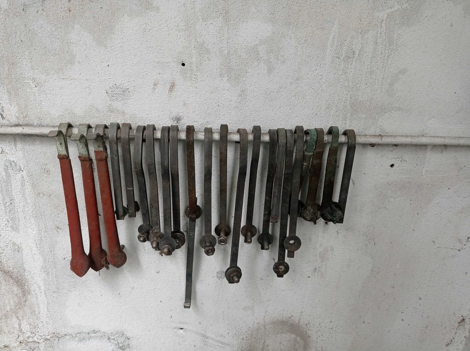 Suspensões para galvanoplastia