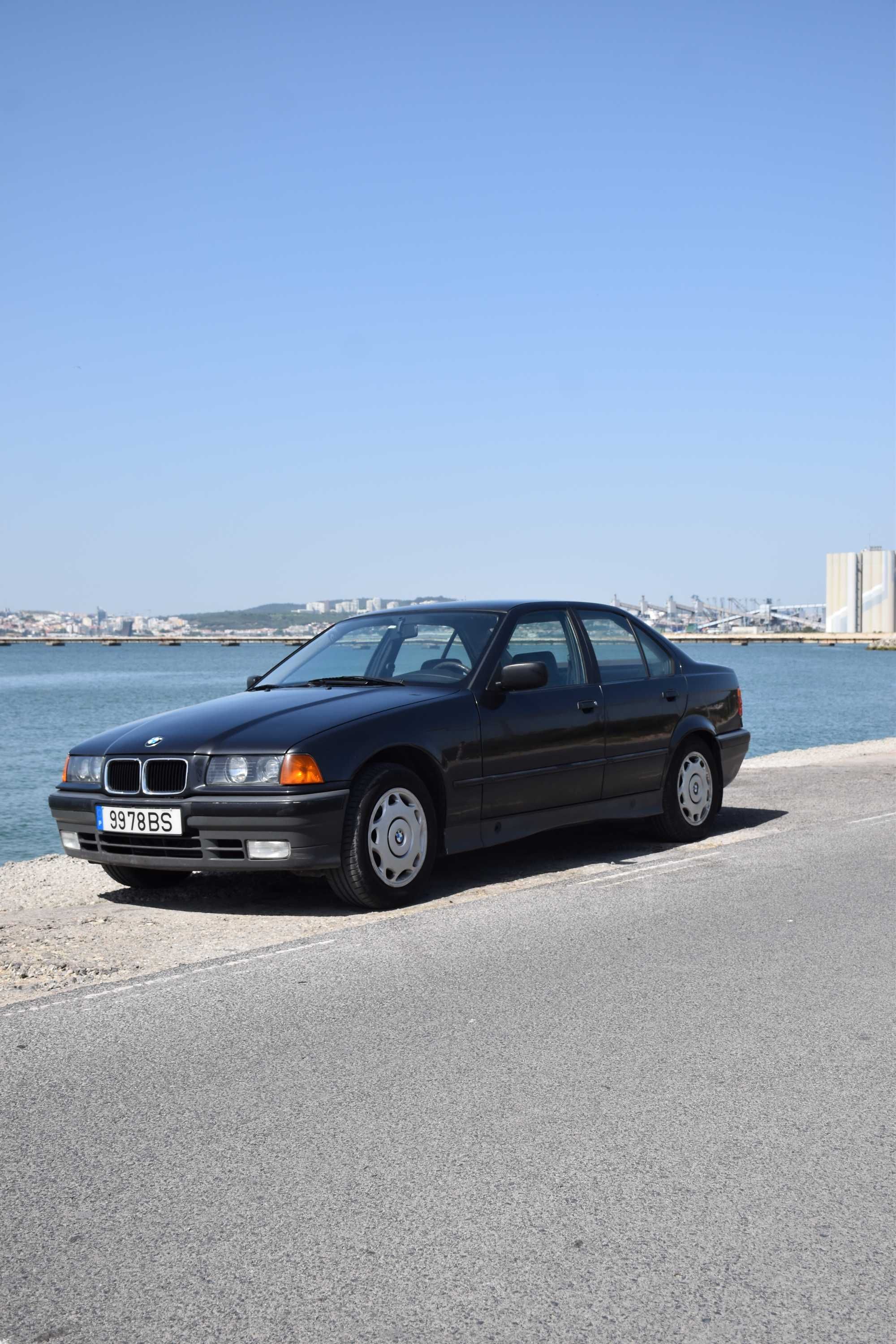 BMW E36 320i Clássico
