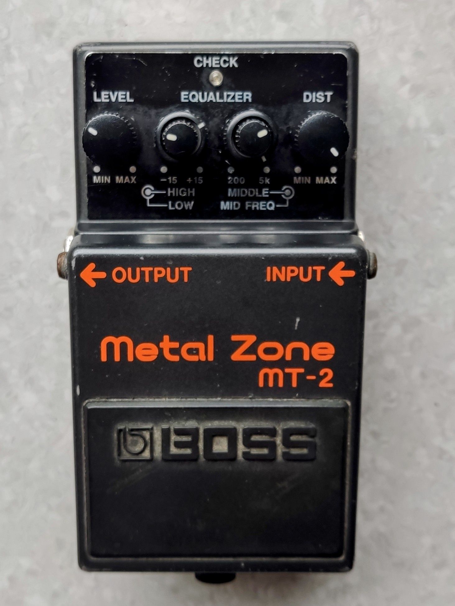 Boss MT-2 c/ Diezel MOD