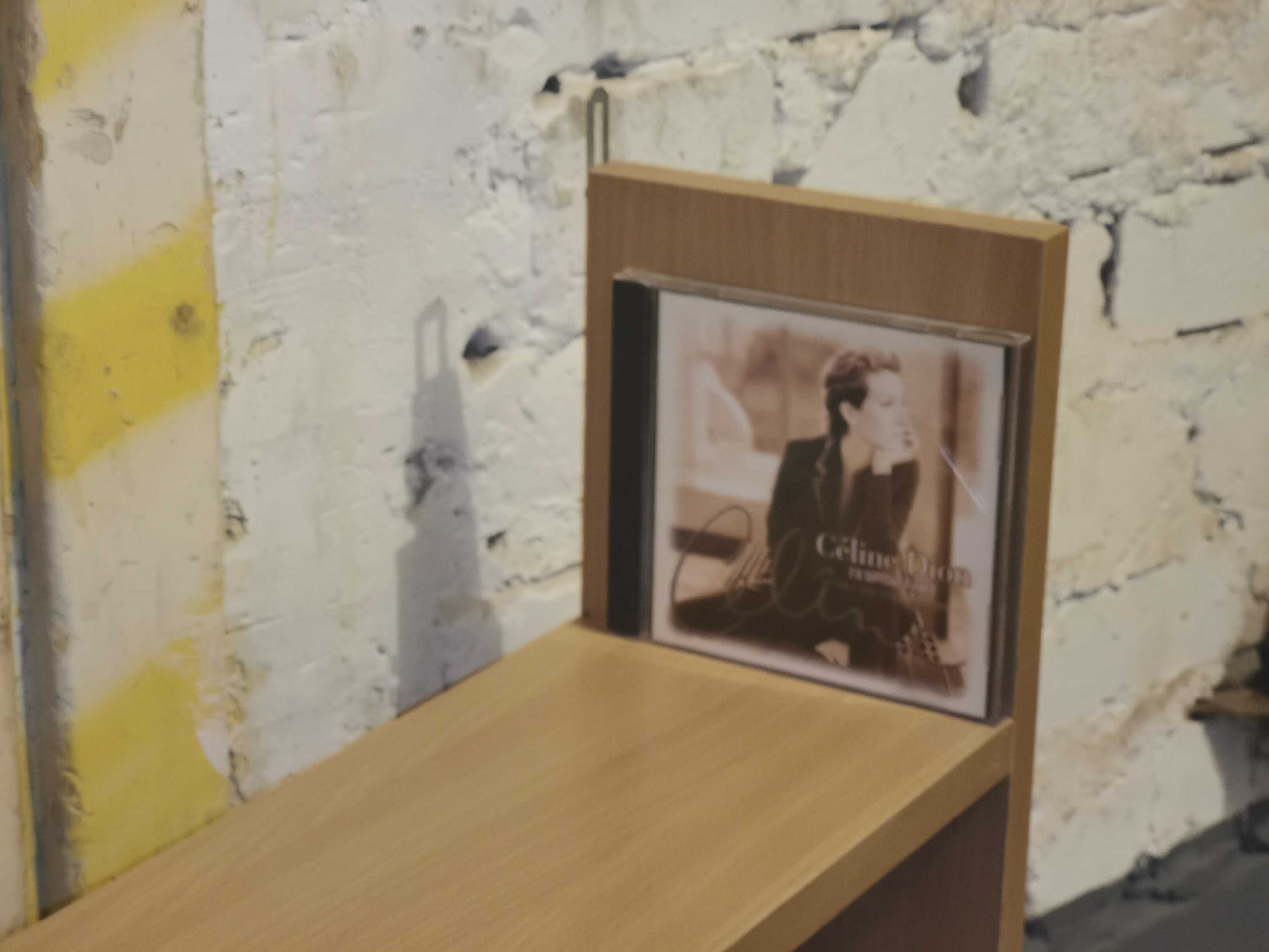 Pólka na płyty cd i dvd
