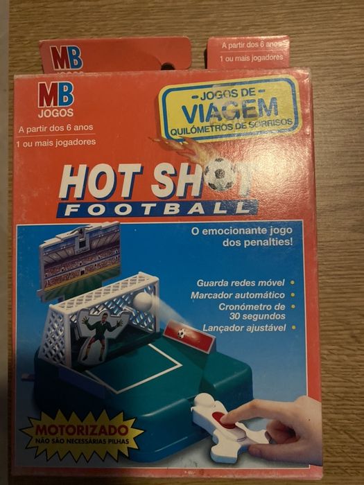 Jogo Hot Shot Football - MB - anos 90 - novo e embalado