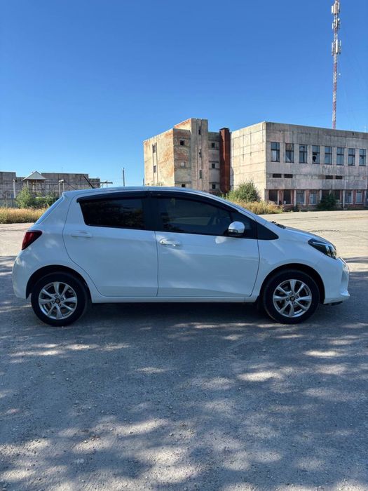 Toyota Yaris 2016