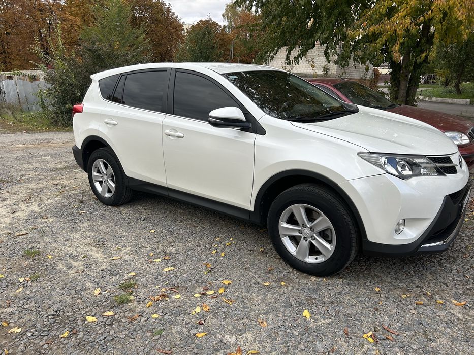 Продам Toyota RAV 4