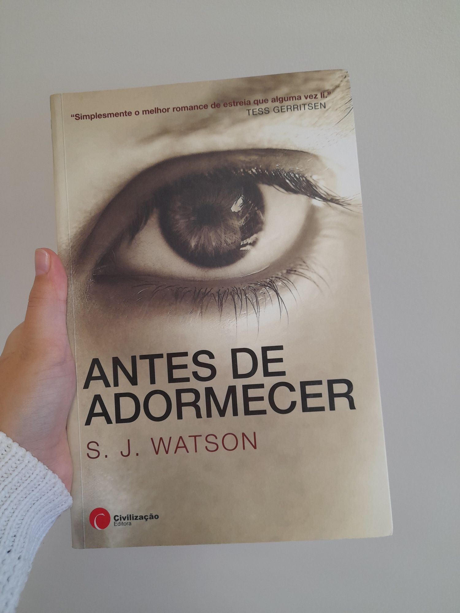 Livro: Antes de Adormecer