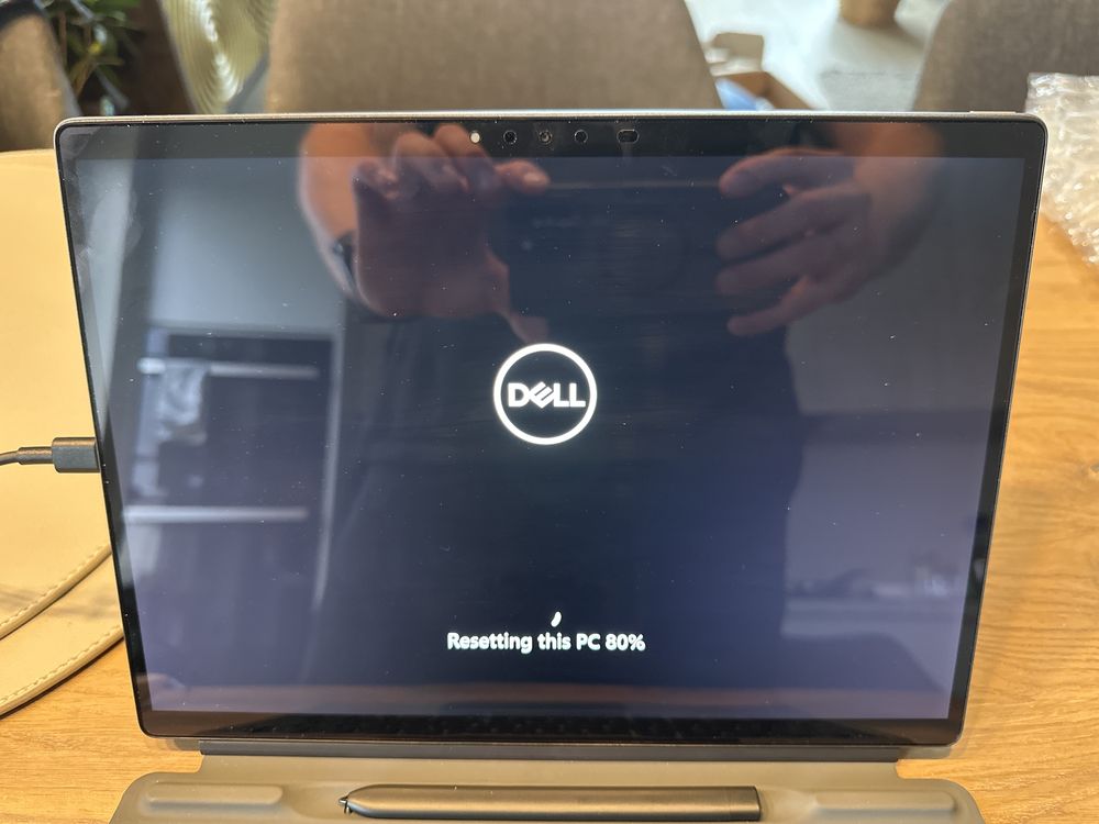 2w1 Dell Latitude 13 7320 Detachable i5- 1140G7 8/256 SSD W11 Pro