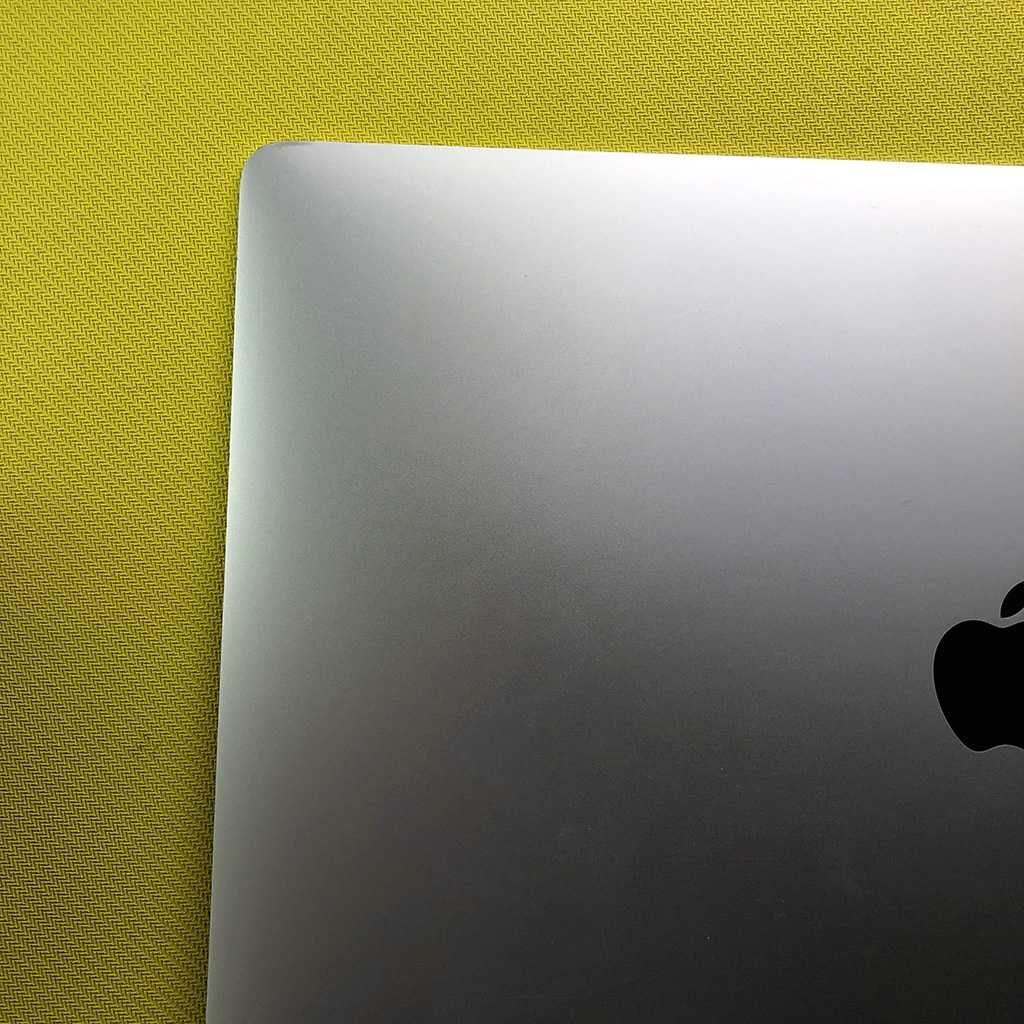 Дисплей MacBook PRO 15” (2018–2019) Silver у зборі (LCD з кришкою)