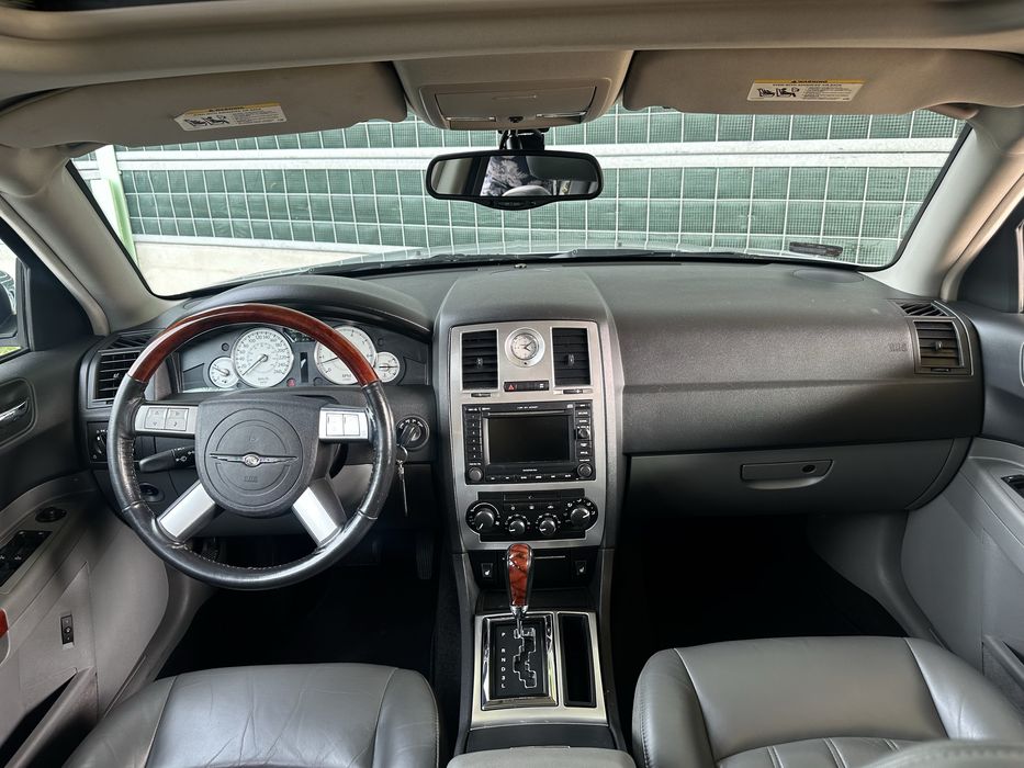 Chrysler 300C 3.5 V6 Skóry, automat, Klimatyzacja stan bardzo dobry