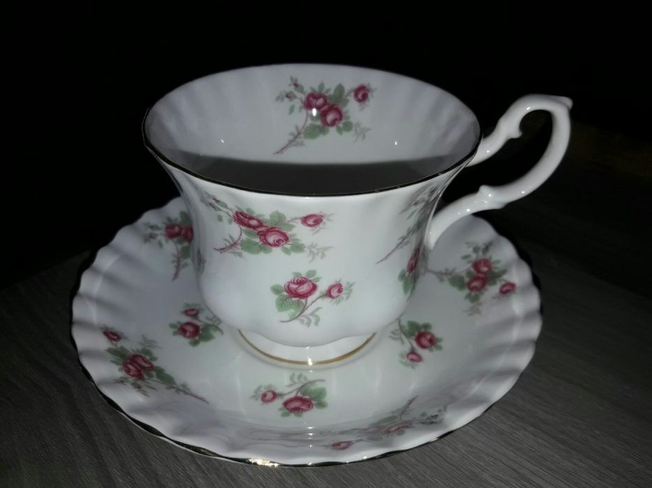 Porcelana Richmond Rose Time England Filiżanka i Spodek Antyk Zabytek