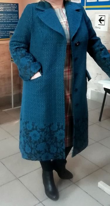 Пальто демисезонное 52-54 размера