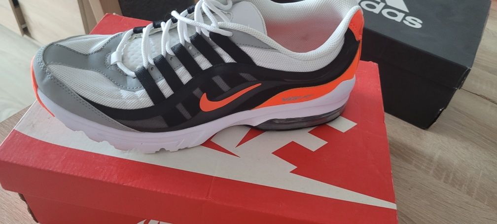 buty męskie sportowe Nike AIR MAX VG-R
