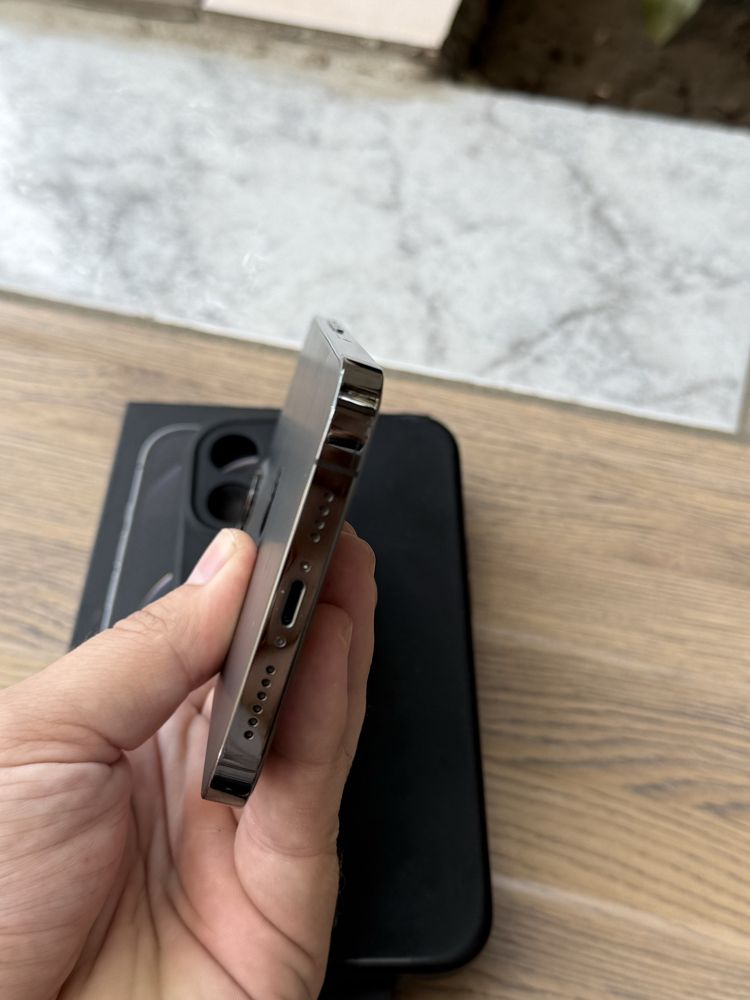 iPhone 12 Pro max 512gb Graphite