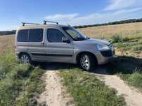 Citroen Berlingo Klima Drzwi Przestrzał Bagażnik 1.6 16v