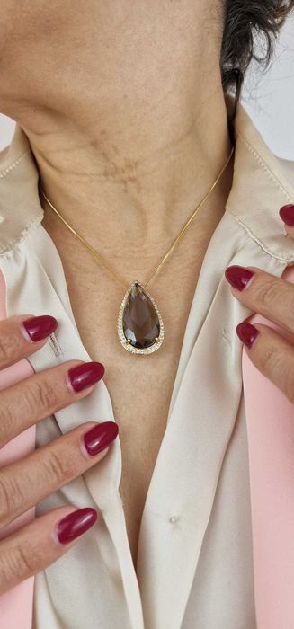 Jóias Luxuosas, Sofisticadas e Modernas: A Essência do Glamour