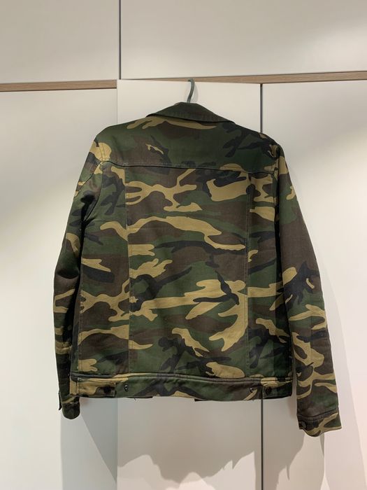 Куртка ZARA з підкладкою у кольорі Мілітарі