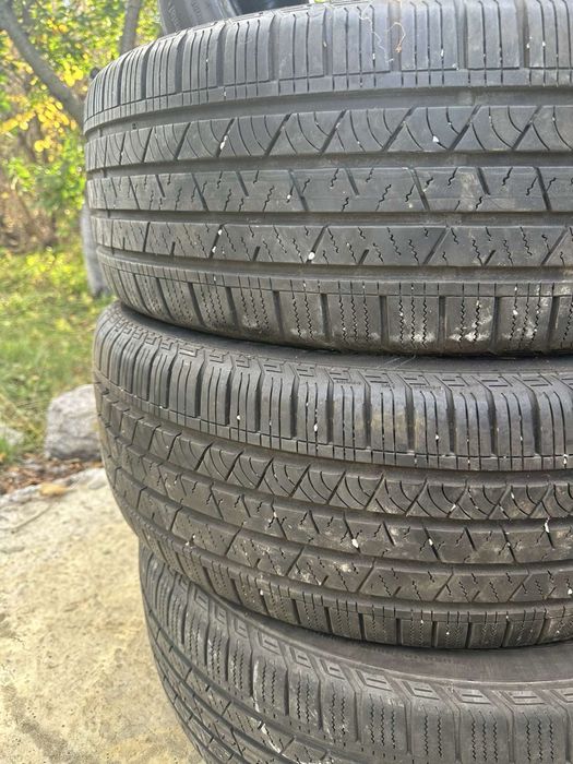 Продам всесезонну гуму Continental Cros Lx 235/55/19