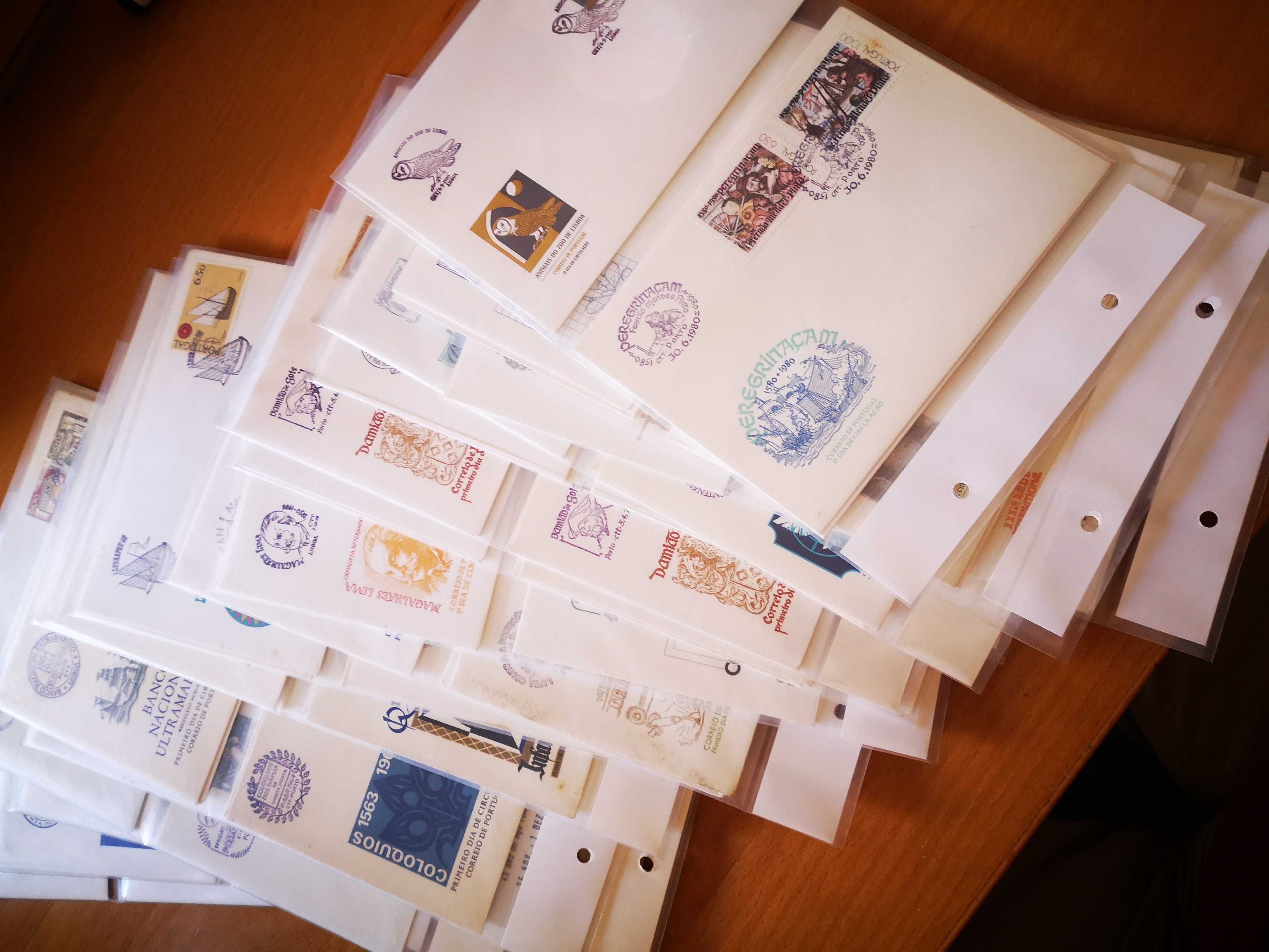 80 Envelopes com selos 1º Dia de Circulação, excelente lote