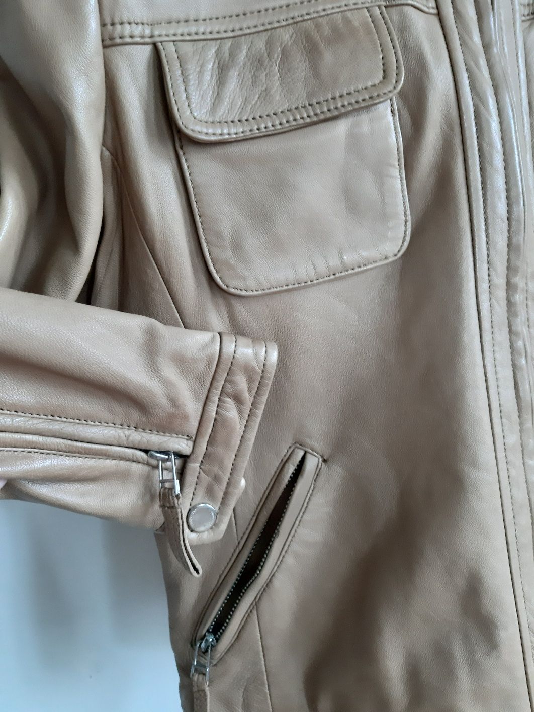 Кожаная куртка Massimo Dutti