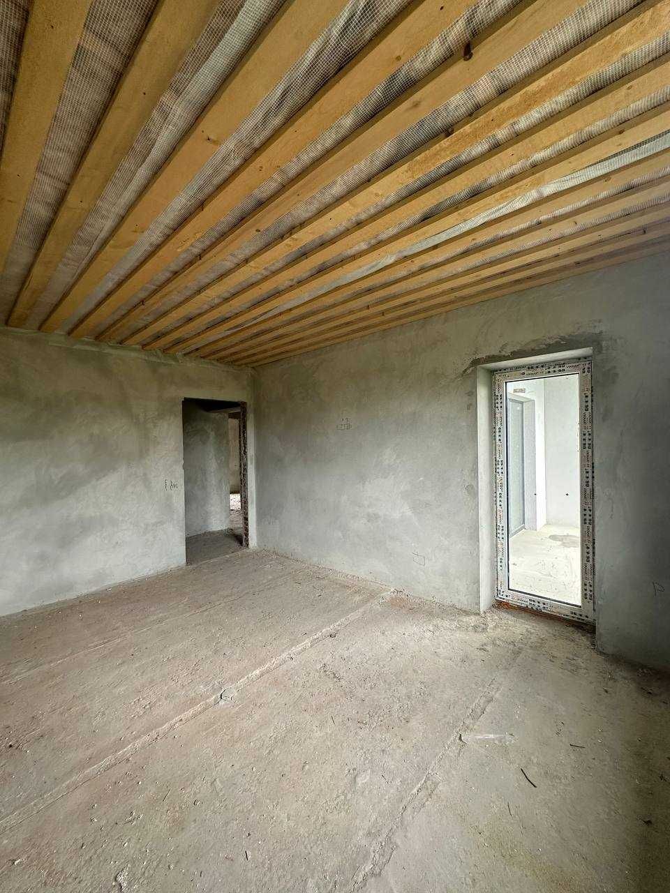 Продаж таунхауса у Івано-Франківську з гаражем
