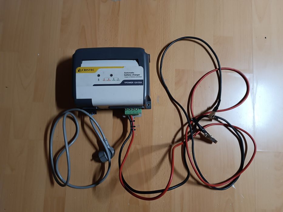Ładowarka CRISTEC 12v-25A