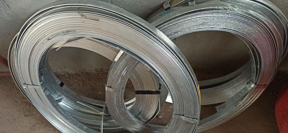 Bednarka ocynkowana 25x3