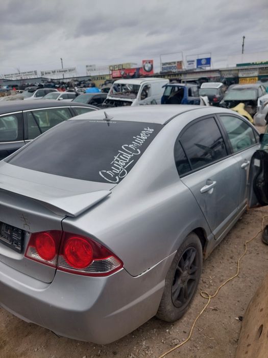 Разборка,шрот,запчастини хонда цивик 4d honda civic