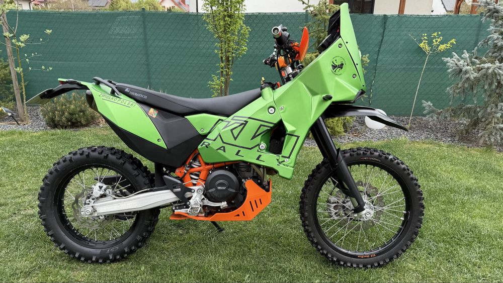 KTM 690 Rally 2013 euro3, evo1 kit Akrapovic