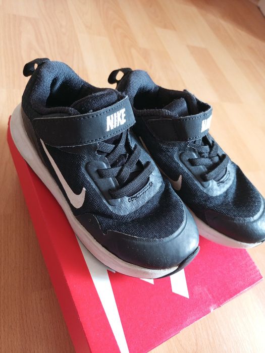 Дитячі кросівки взуття найк nike оригінал 26 р
