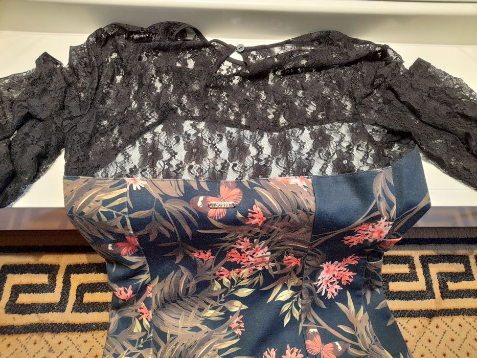 Top Guess Novo Tam S