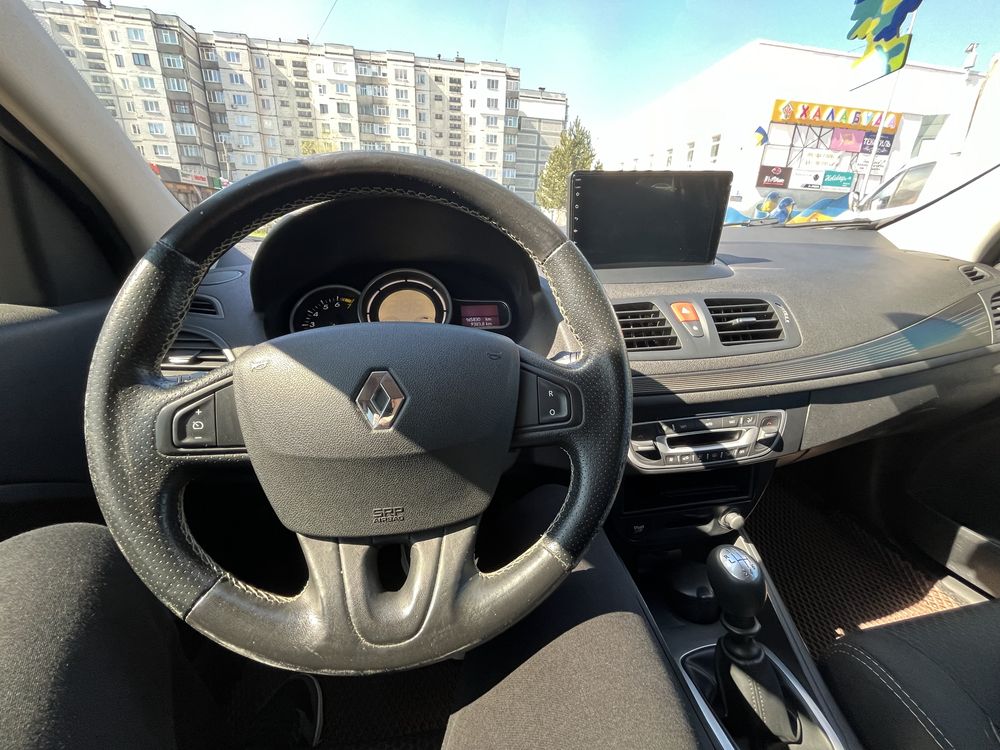 Renault Megane 3, 1.6 газ-бензин