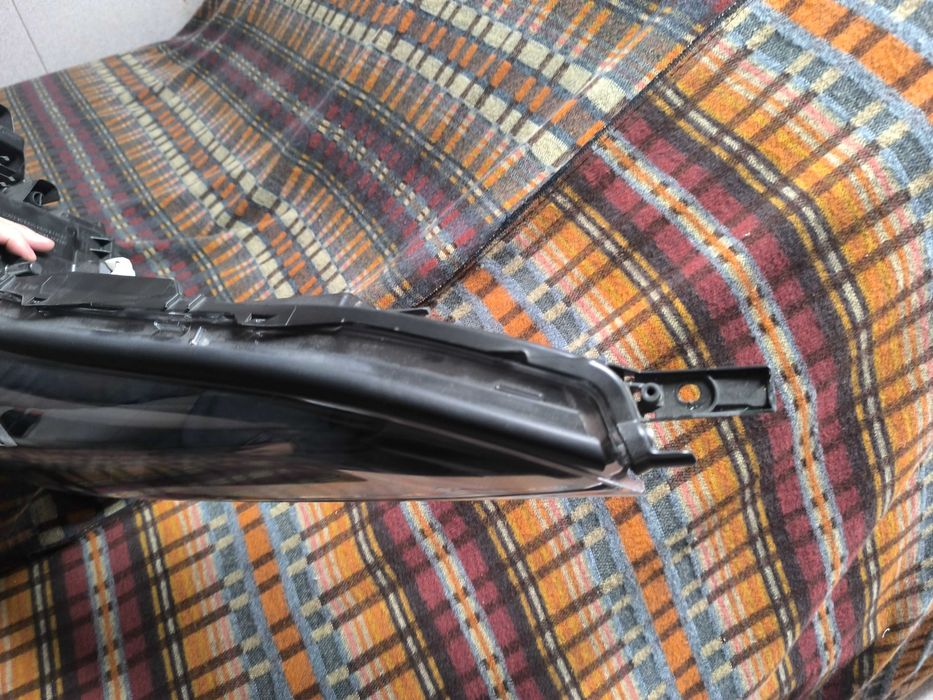 Farol Esq do Toyota C H R