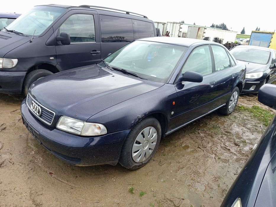 Audi A4 B5 1.9 TDI 1996r LZ5L 5 biegów/ na części