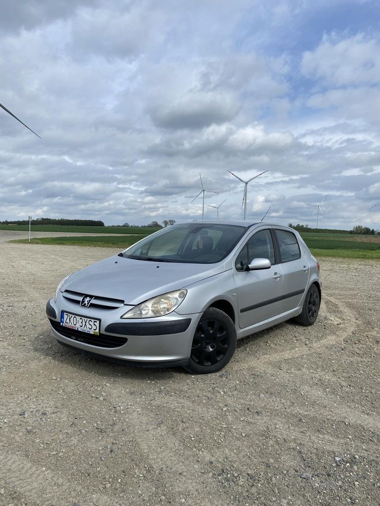 Peugeot 307  benzyna z gazem LPG oszczędny