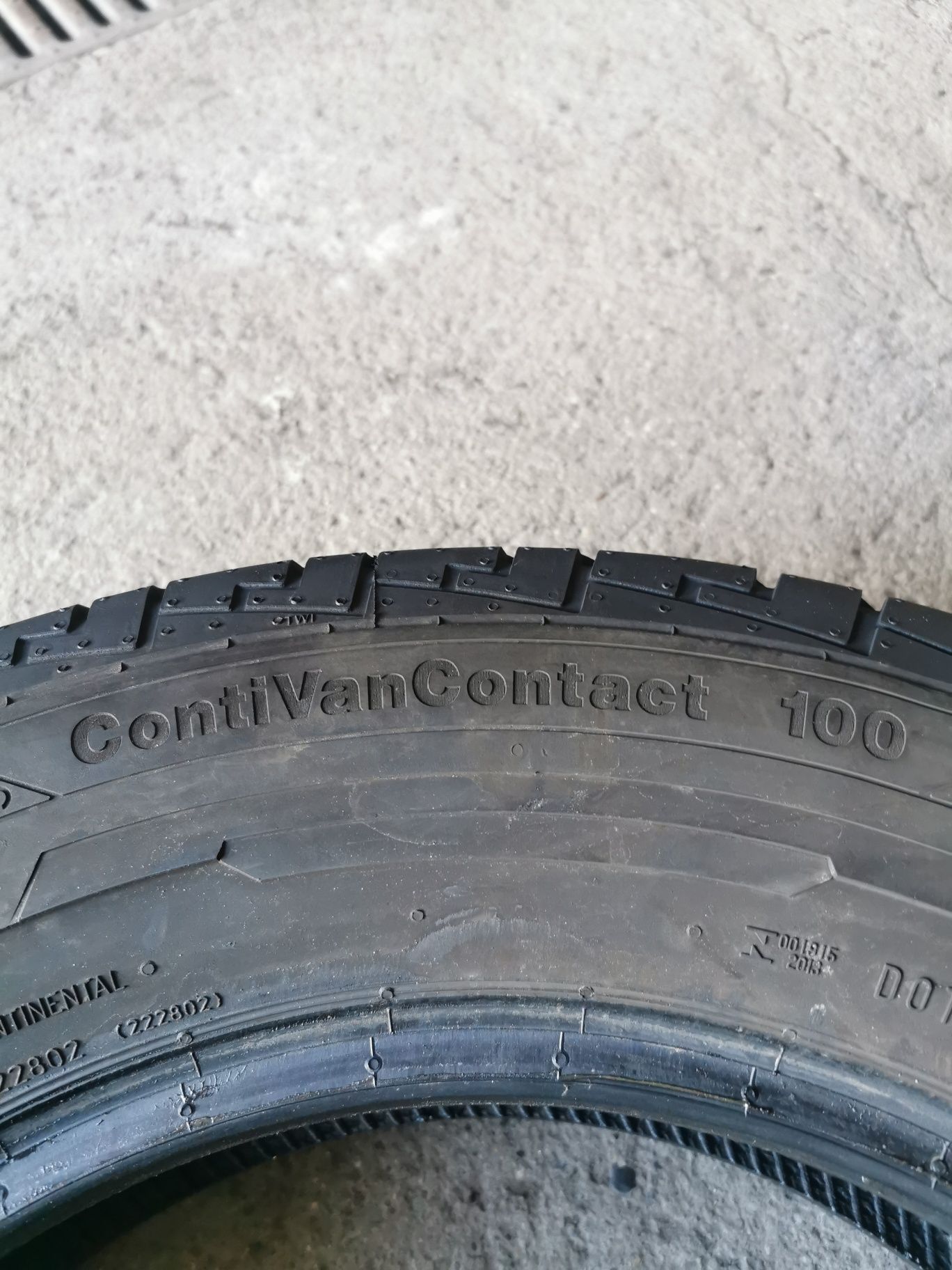 Komplet opon 185/75R16C 104/102R Continental ContiVanContact 100