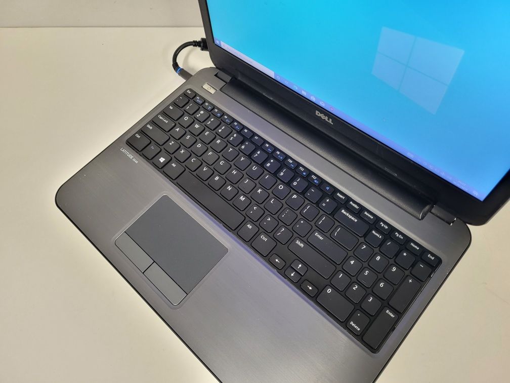 Laptop DELL - i5, 8gb ram, SSD 240gb, Szybki, Zadbany, Solidny