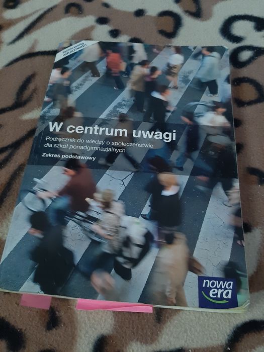 Podręcznik WOS "W centrum uwagi" Nowa era
