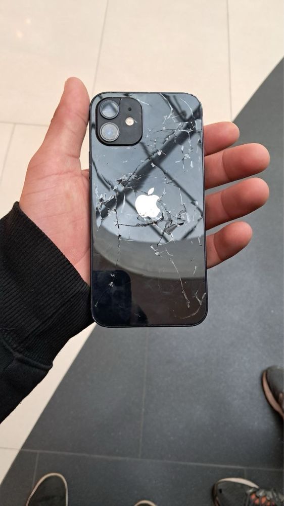 Iphone 12/64 продам