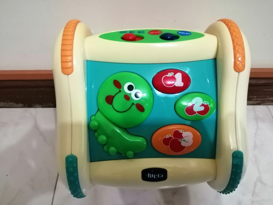 Vendo conjunto de brinquedos para criança