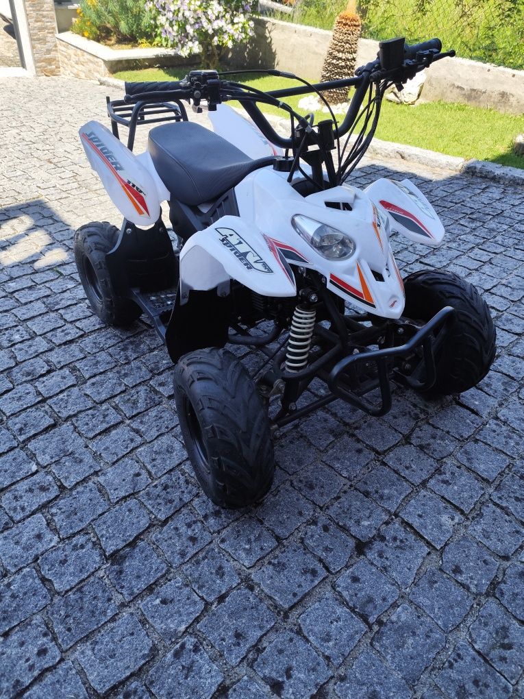 Moto 4 criança 110cc