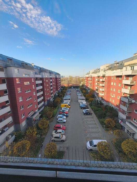 Dwupokojowe + oddzielna kuchnia 54m2 boczna Grabiszyńskiej