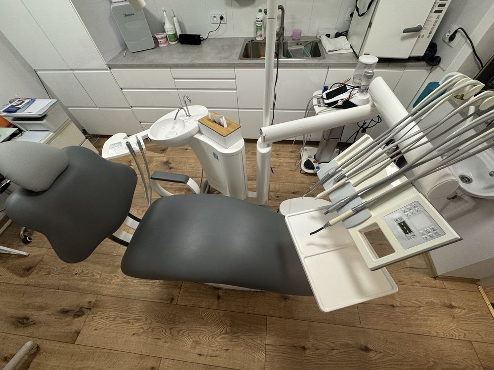 Unit stomatologiczny