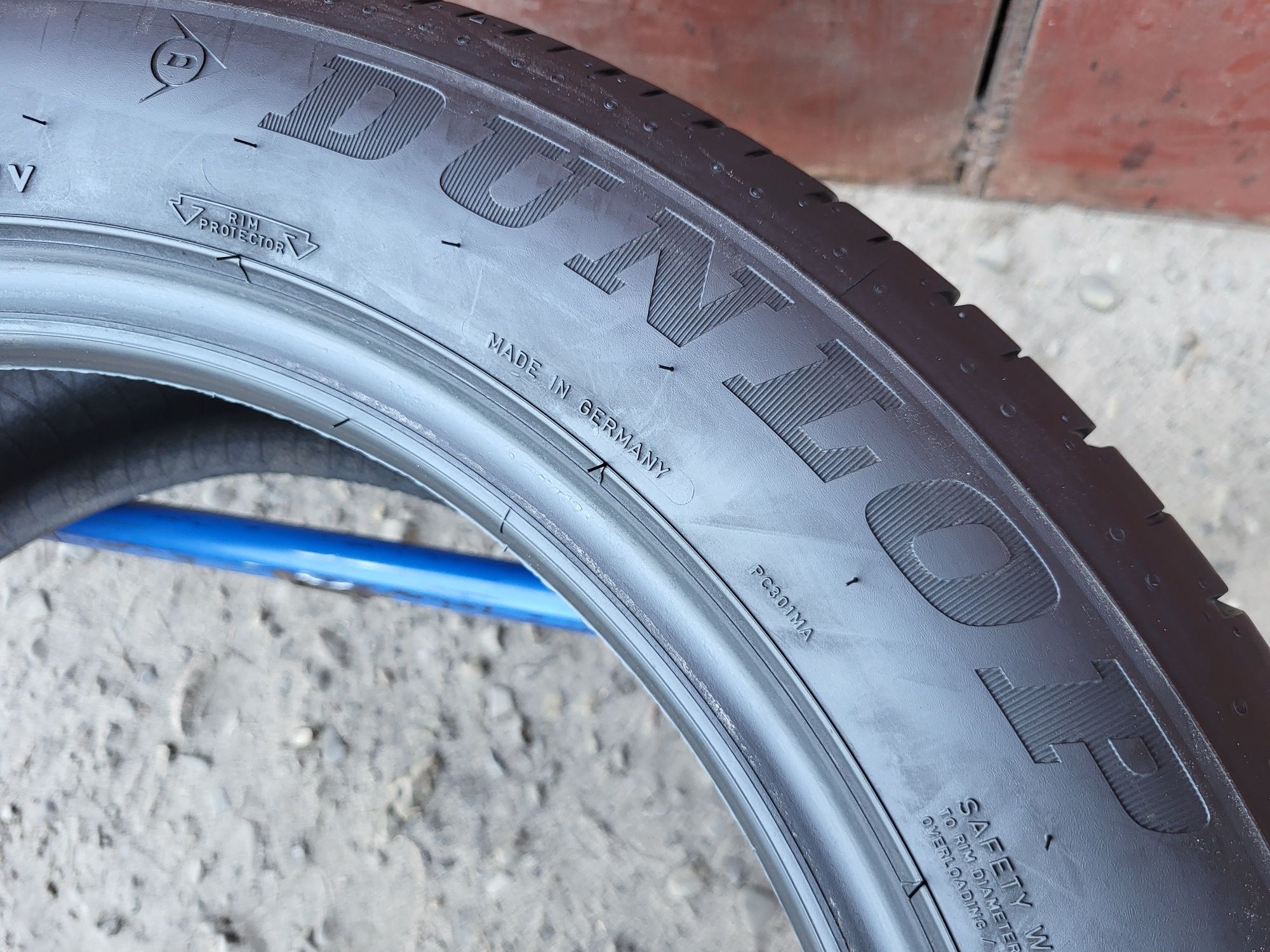 235/50/18 R18 Dunlop SP Sport Maxx GT 2шт ціна за 1шт шини