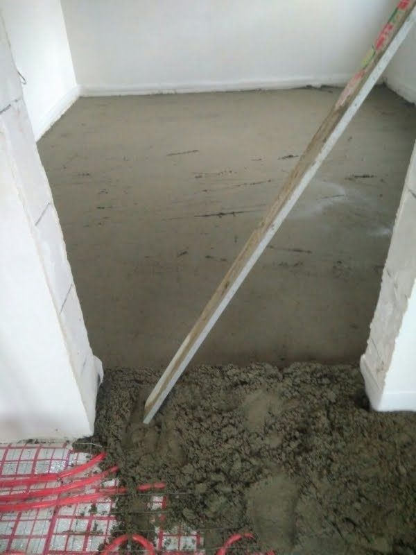 Напівсуха стяжка підлоги.