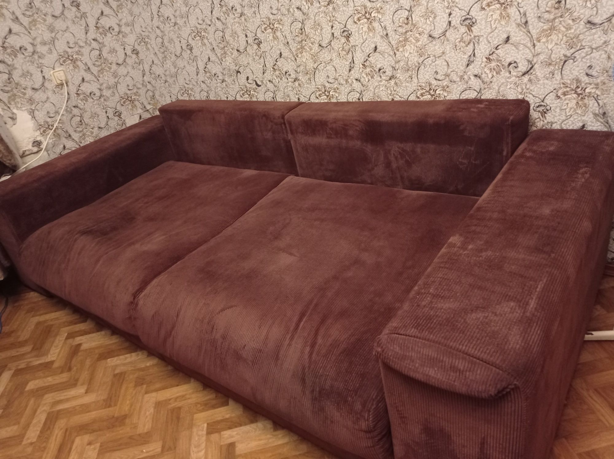 СРОЧНО Продам отличный большой диван