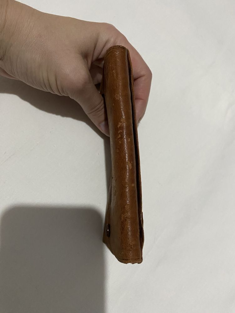Carteira castanha para cinto marroquina usada
