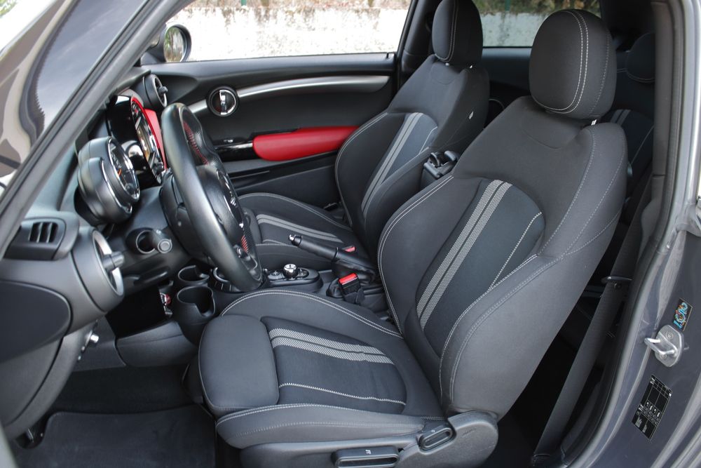 MINI Cooper SD Nacional F56 Revisões MINI (249€/Mês)