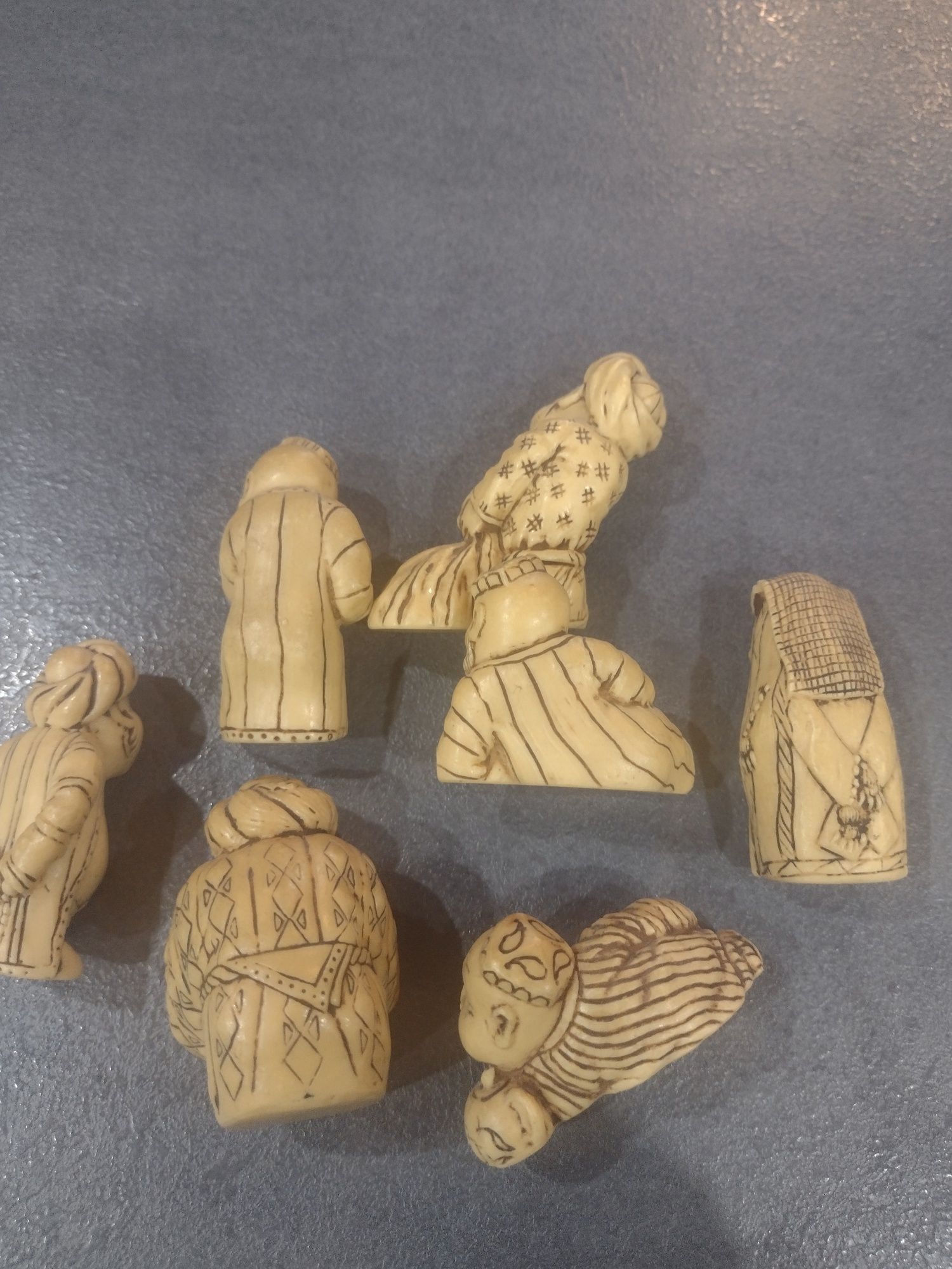 *Wyprzedaż*Piękne, stare,kolekcjonerskie, japońskie figurki Netsuke.